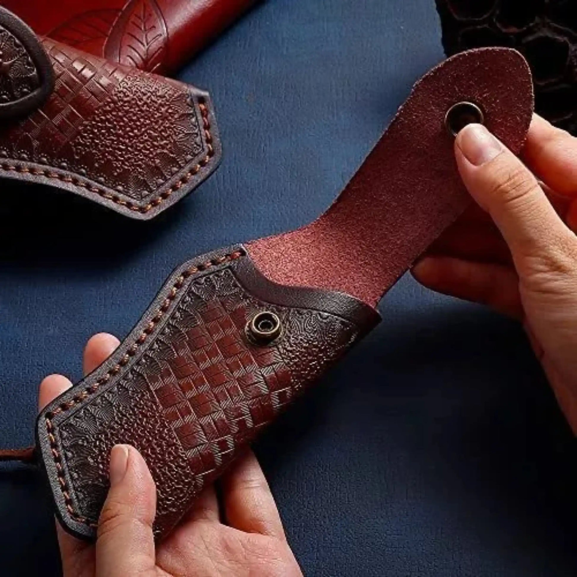 Leather Pocket Knife Belt Bag for Outdoor Camping & Hunting